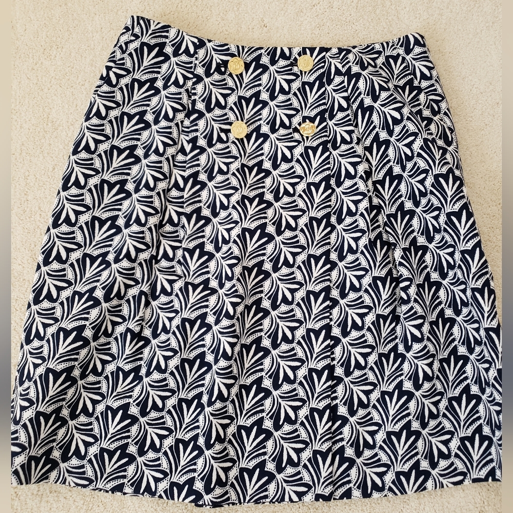 Draper James Blue/White Patterned Skirt sz2 - Picture 12 of 12